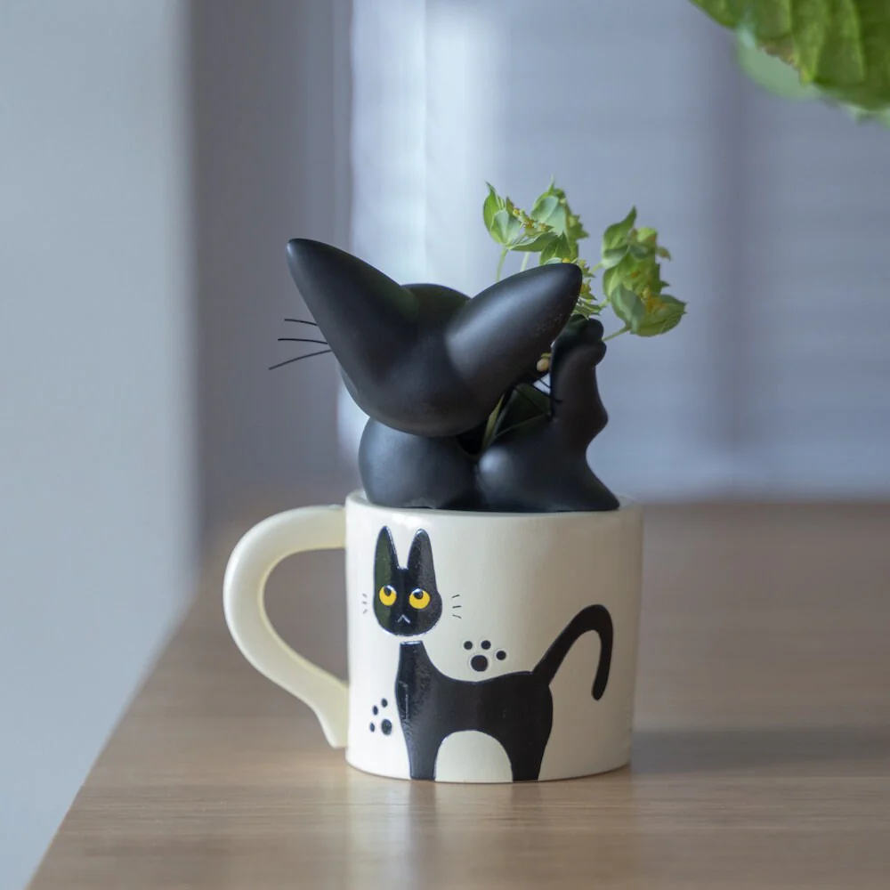 Official Ghibli Kikis Delivery Service Figure/Vase with Jiji Cat - Image 4