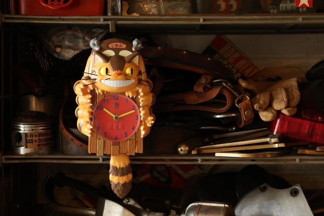 Official Ghibli Catbus Pendulum Clock • My Neighbor Totoro Wall Hanging/Home Decor - Image 5