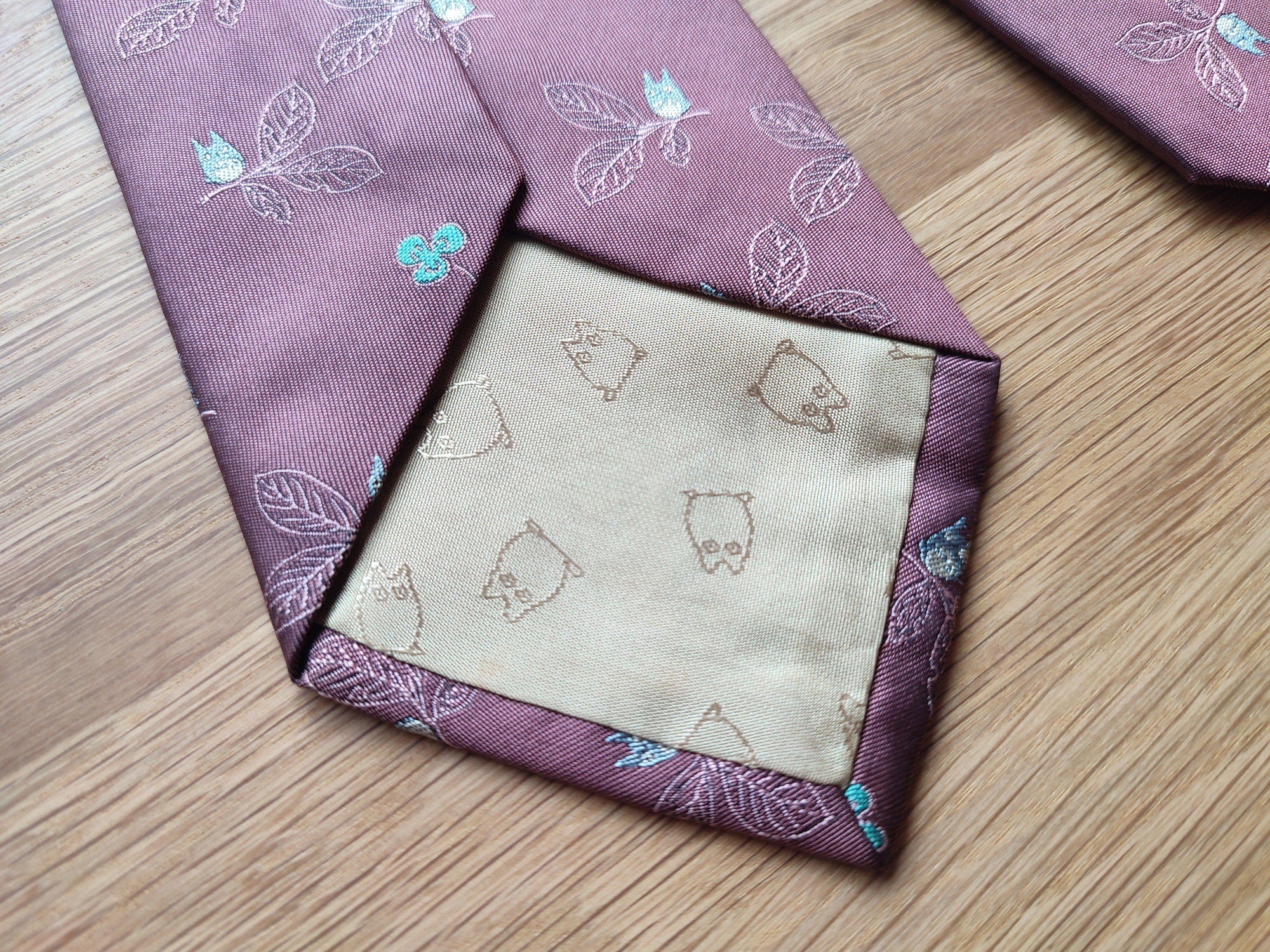 Vintage* Official Ghibli Totoro Necktie • My Neighbor Totoro Neckwear/Ascot/Cravat/Accent Clothes • Red Silk Neck Tie - Image 4